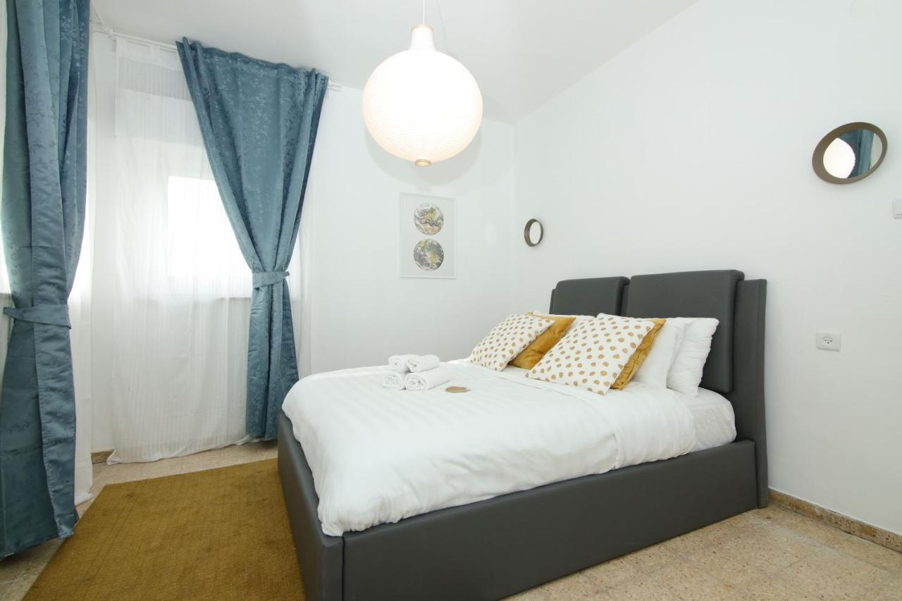 Gabriel Apartments - Jaffa Street By The Market エルサレム エクステリア 写真